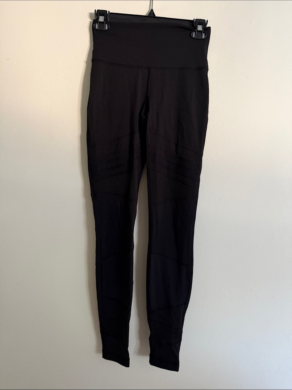 lululemon athletica Black Mesh-Panel Performance Leggings